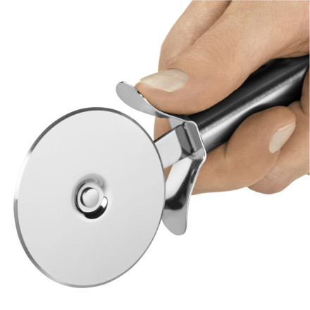 Profi Plus pizza cutter